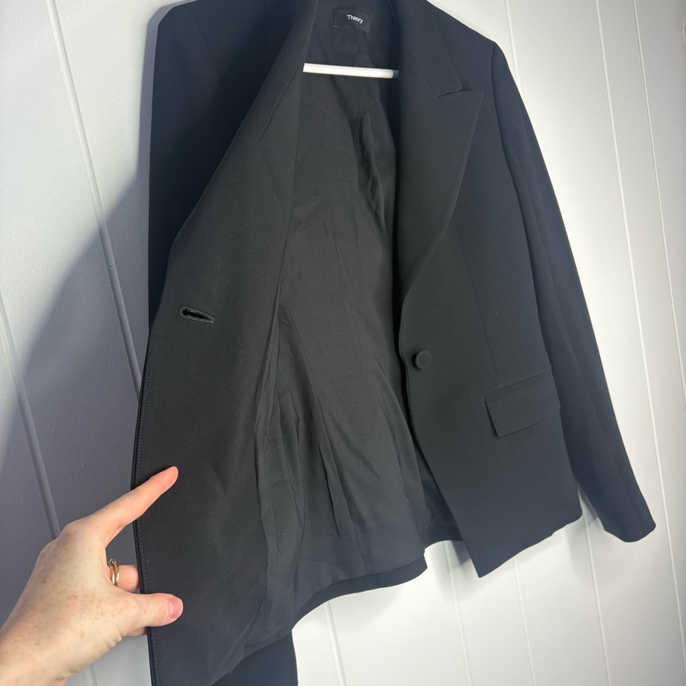 Theory Angled Blazer Admiral Crepe Black Single Breasted Size 0 Career Classic - Picture 7 of 9